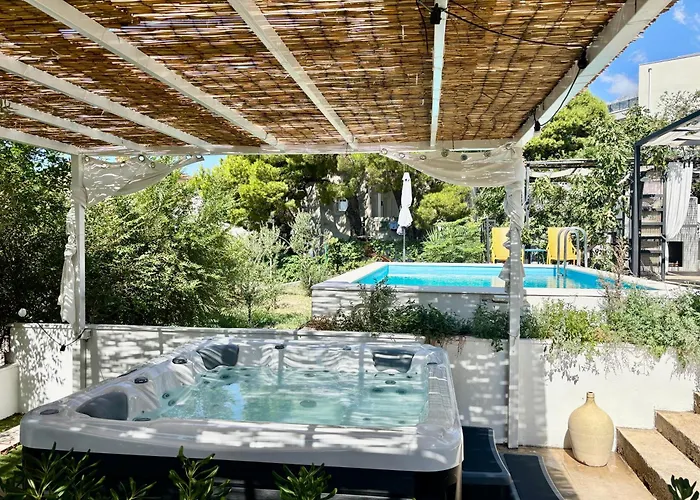 Διαμέρισμα Summer App Pool Jacuzzi Center