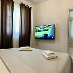 Summer App Pool Jacuzzi Center * Makarska