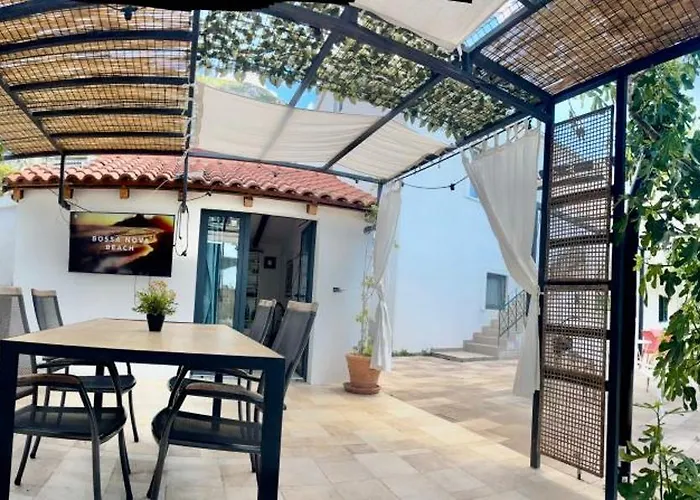 Summer App Pool Jacuzzi Center * ماكارسكا